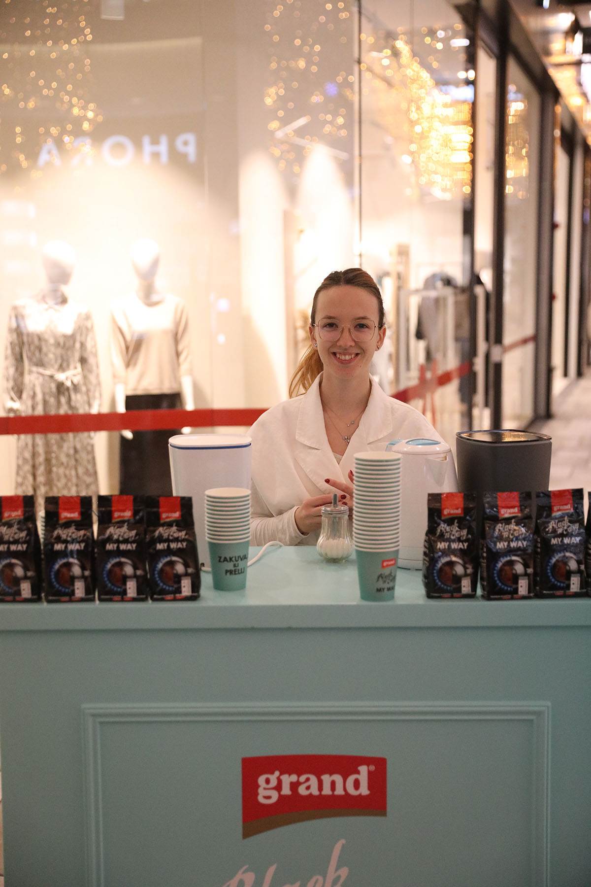 Black’n’Easy My Way copy.jpg