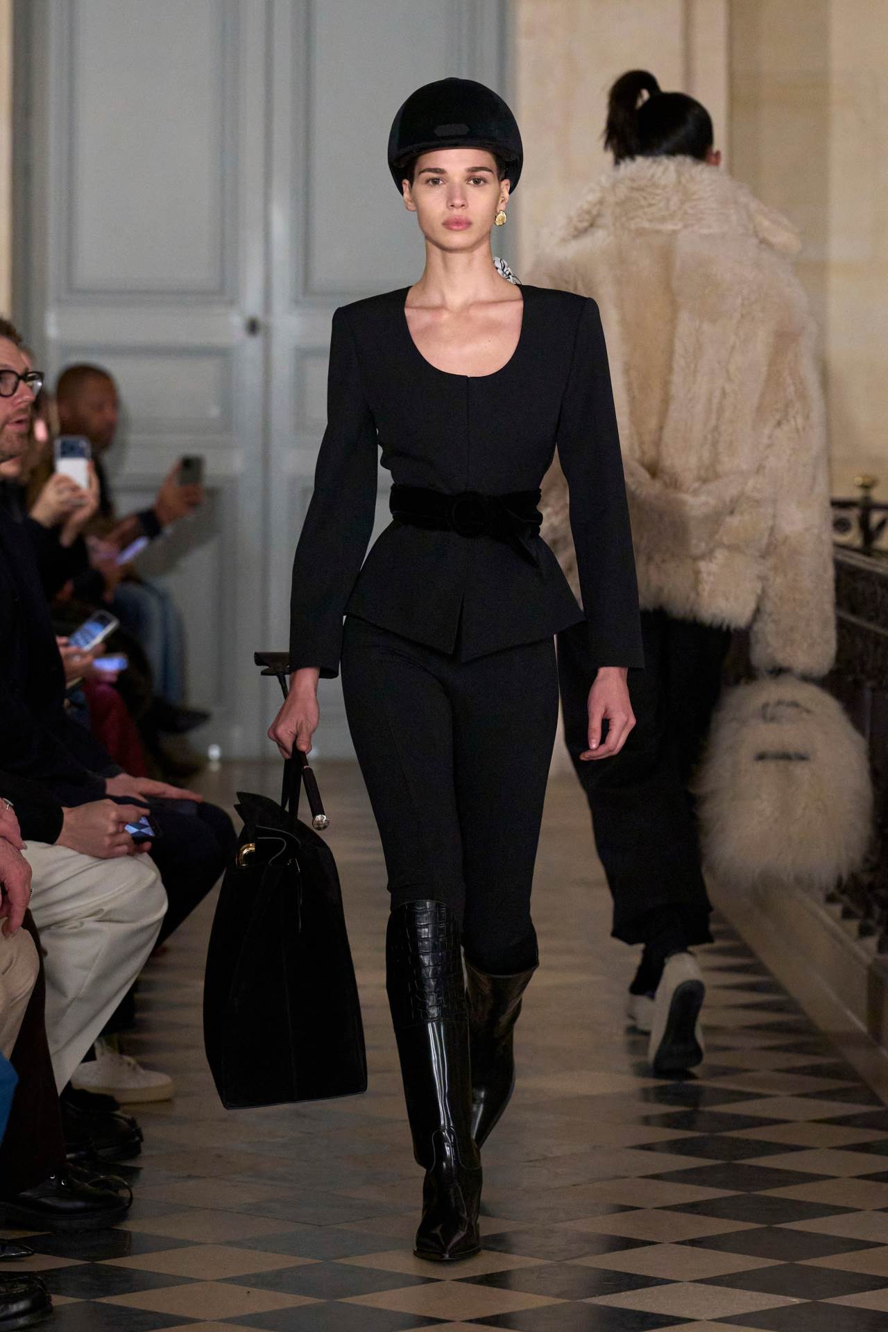 Jacquemus PO F26 042.jpg