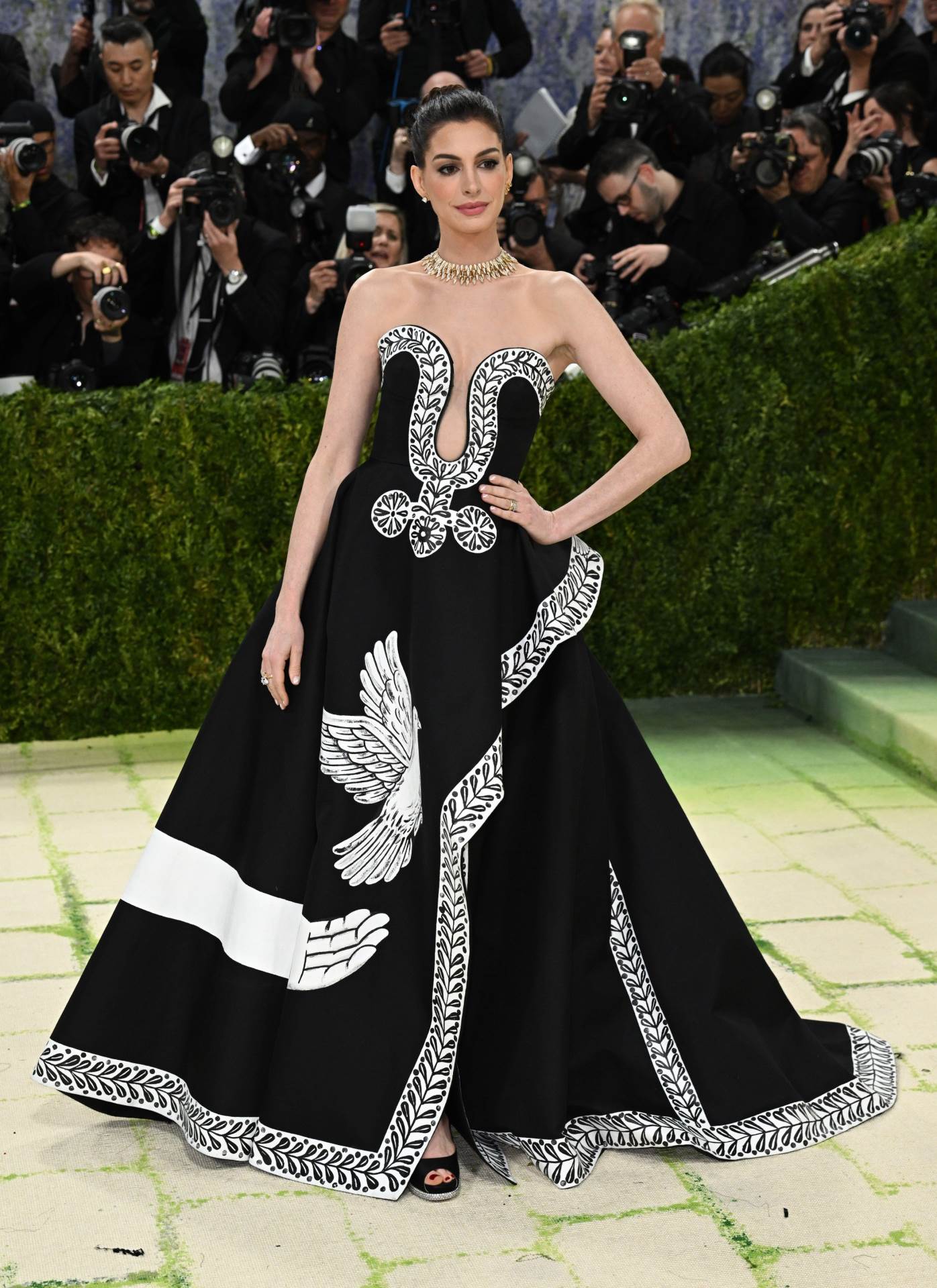 Anne Hathaway