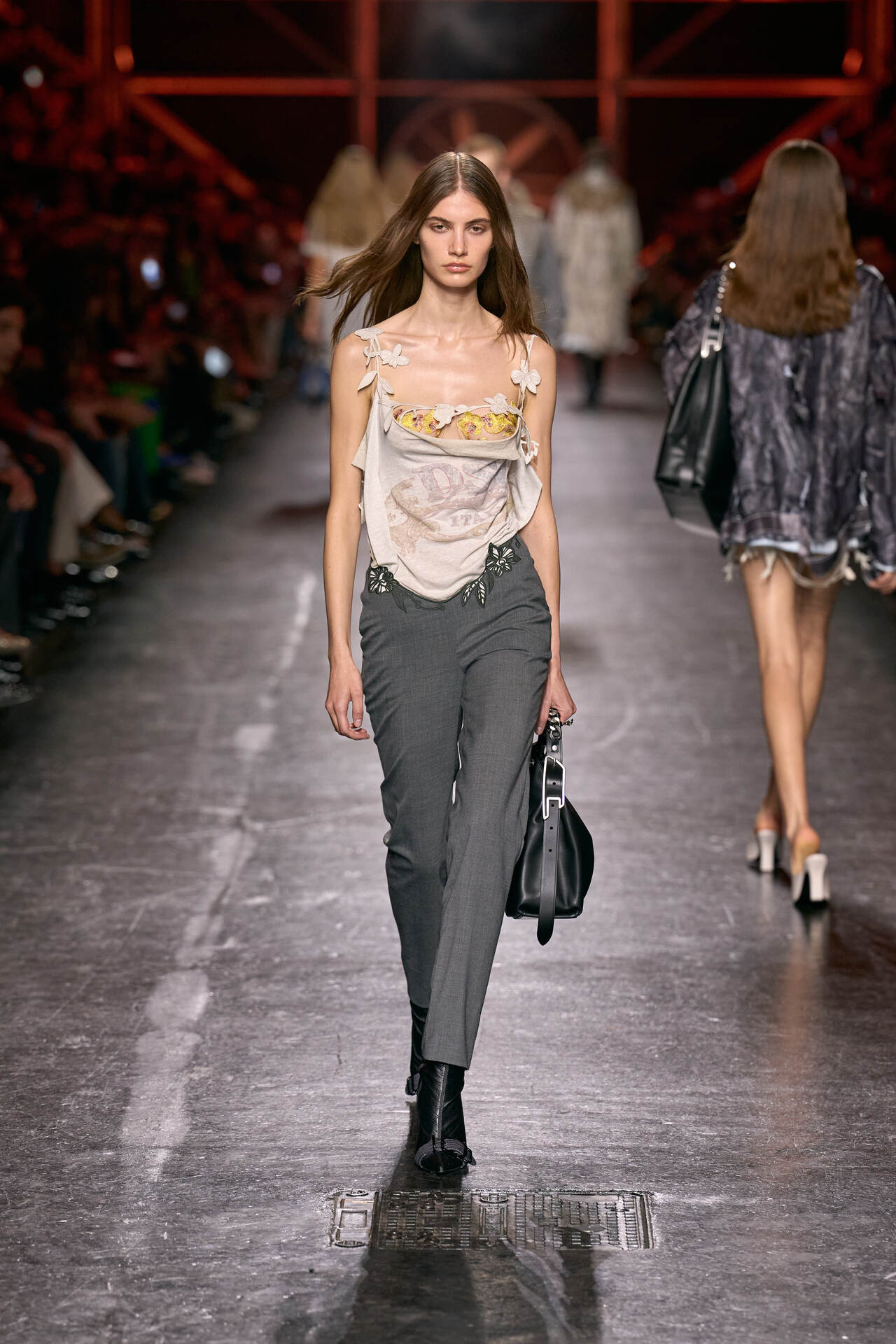 Look 33.jpg