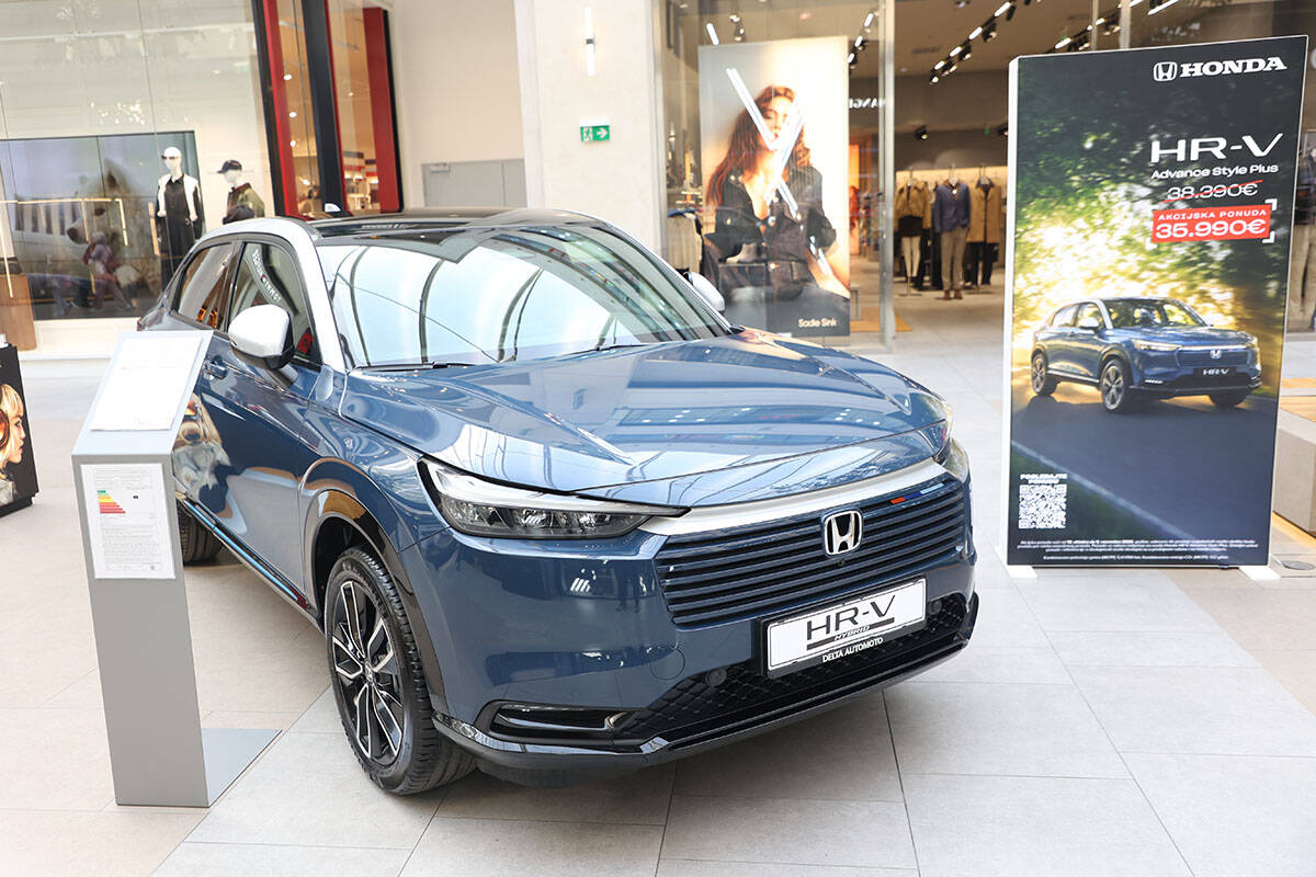 Galerija automobila (23).jpg