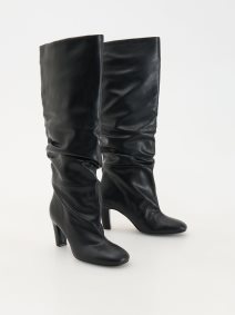LADIES` BOOTS Reserved