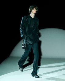 Gucci PreFall PO F26 002.jpg