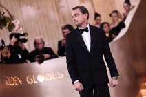 Glumac Leonardo DiCaprio na dodeli Zlatnih globusa 2026.
