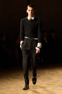 Saint Laurent m F26 015.jpg