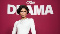 Zendaya u belom