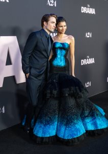 Zendaya u Schiaparelli haljini: Something blue na premijeri