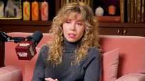 Jennette McCurdy, autorka bestselera  I’m Glad My Mom Died, u podkastu Call Her Daddy.