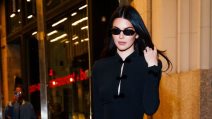 Kendall Jenner u vintage crnoj haljini brenda Mugler uoči Met Gale 2026.