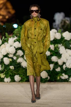 Saint Laurent S26 021.jpg