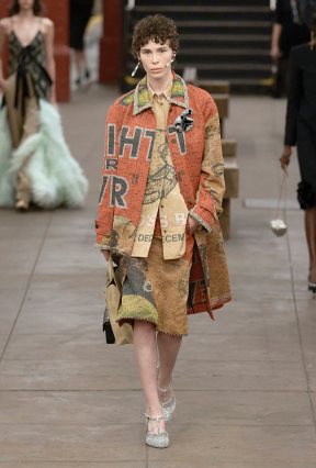 Chanel PreFall PO F26 066.jpg