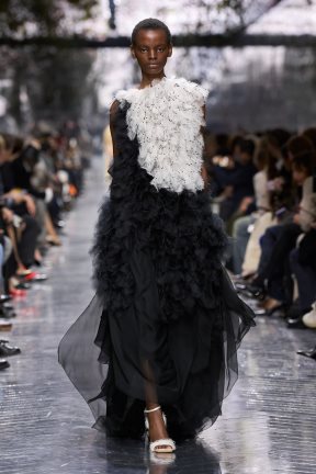 Christian Dior HC S26 014.jpg