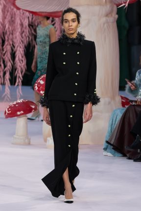 Chanel HC S26 018.jpg