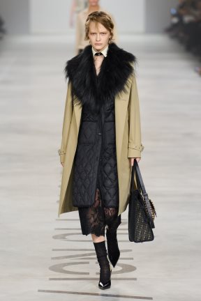 Fendi F26 018.jpg