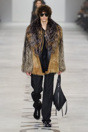 Fendi F26 021.jpg