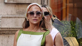 Jennifer Lopez close up