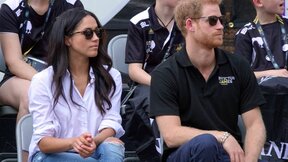 Meghan Markle u iscepanim farmerkama.