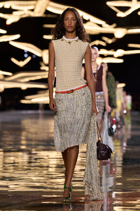Chanel S27 069.jpg