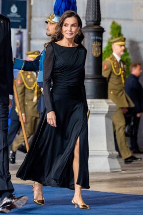 Letizia u crnoj haljini