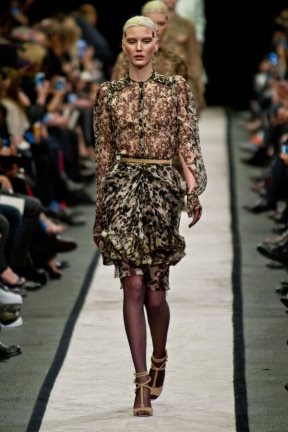 Givenchy: Neka nova ženstvenost