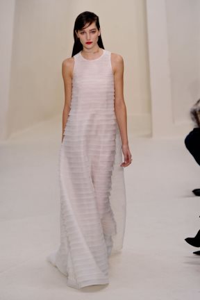 Mini-trend sa Haute Couture: Eterična bela