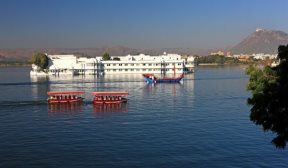 Raj na zemlji: Indijski hotel Taj Lake