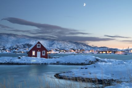 Snežno mesto koje je takođe živahno i zabavno, Tromso se ističe kao idealan za posetu.