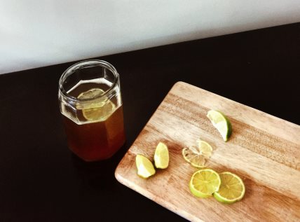 Med i limun su najbolji za prirodno posvetljivanje kose.