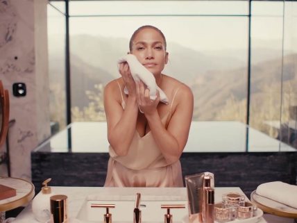 Kako negovati kožu u pedesetim godinama, najbolje zna Jennifer Lopez.