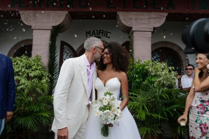 Vincent Cassel i Tina Kunakey venčali su se 2019. godine.