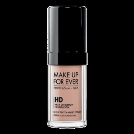 Make up for ever HD High definition foundation je idealan za hadno vreme.