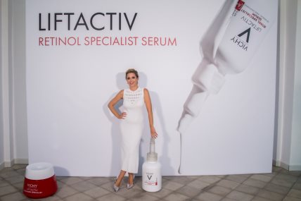  Predstavljen Vichy Liftactiv Retinol Specialist serum