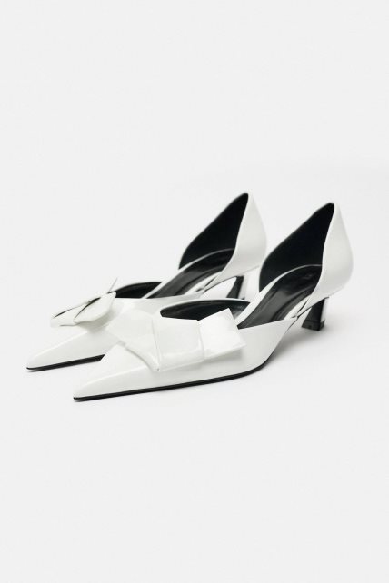 white-low-heel-shoe-trend-311450-1703408689357-main.1200x0c.jpg