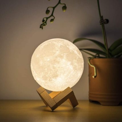 3d-moon-lamp-4-600x600.jpg
