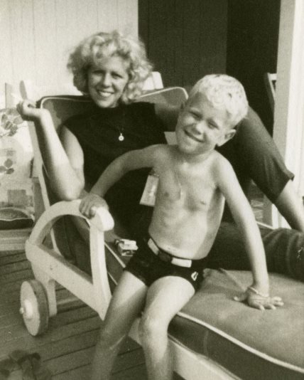 MICHAEL KORS AND HIS MOTHER JOAN.jpg