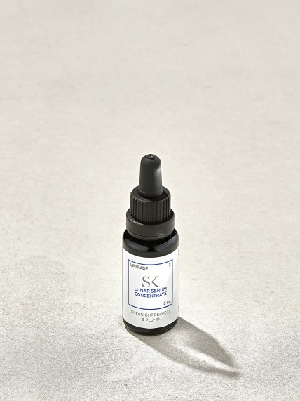 SKINTEGRA Lunar Serum Concentrate 1 1500x2000px.jpg