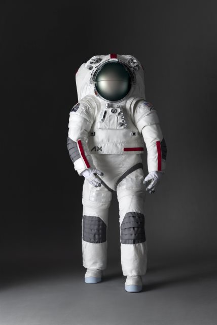 AxEMU_Prada_Spacesuit_Mockup_20241007_085.jpg