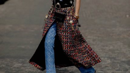 Suknja preko pantalona