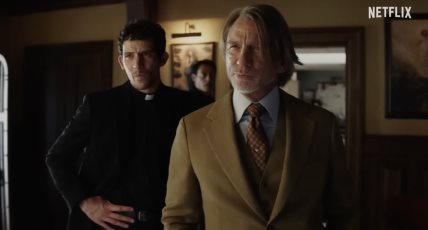 Novi deo franšize Knives Out, u kadru su Daniel Craig i Josh O’Connor.