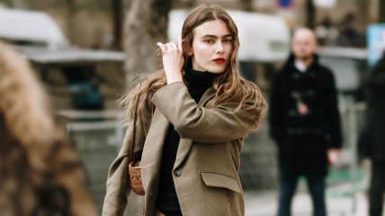 Francuskinja s crvenim karminom