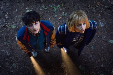 Maya Hawke i Noah Schnapp u Netflix seriji Stranger Things.