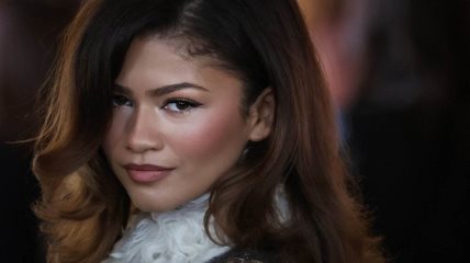 Zendaya na  Louis Vuitton reviji.
