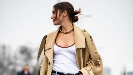 devojka u Gucci mantilu