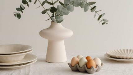 kaboompics_simple-easter-table-and-decorations-neutrals-earthy-tones-and-textures-30210 (1).jpg