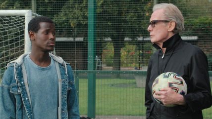 Glumac Bill Nighy u Netflixovom filmu The Beautiful Game.