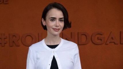 Lily Collins na Roland-Garrosu 2026.