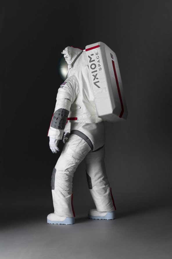 AxEMU_Prada_Spacesuit_Mockup_20241007_423.jpg