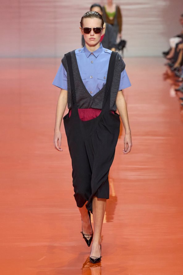 Prada S26 013 (1).jpg
