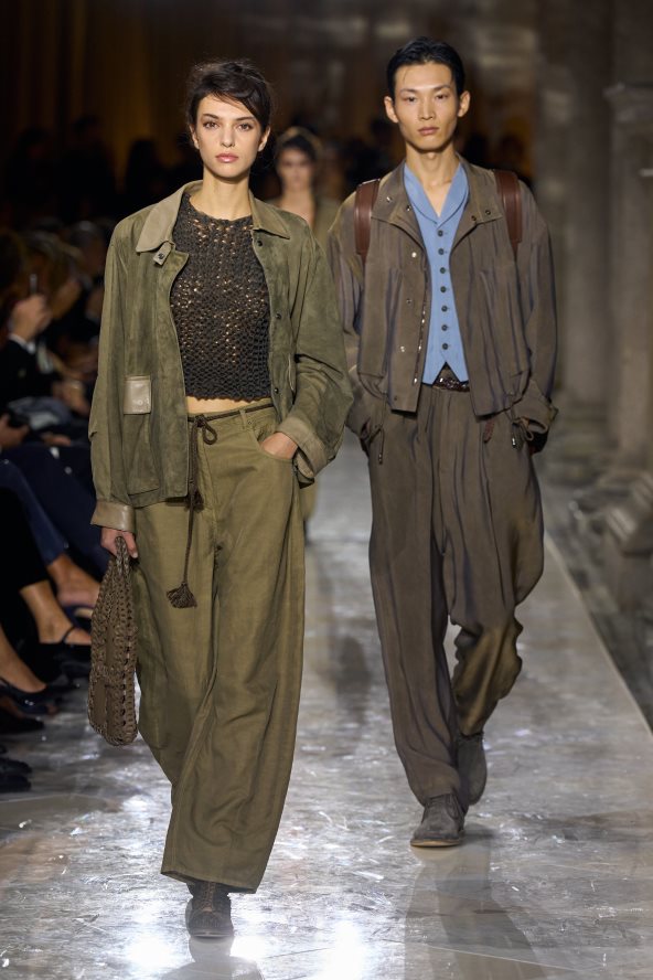 Giorgio Armani S26 011.jpg