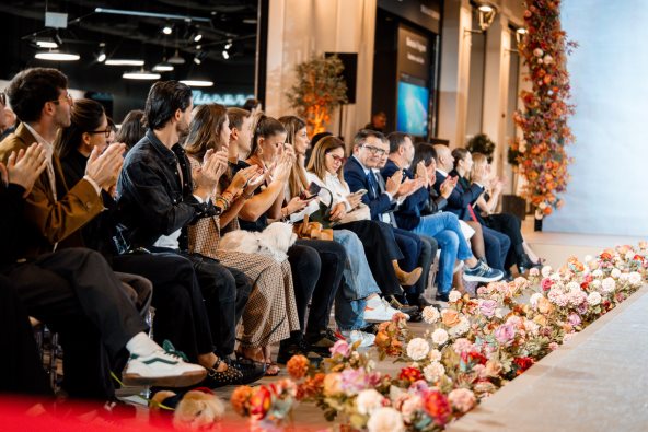 First row revije LC Waikiki